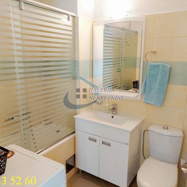Četvorosoban stan za izdavanje, Žarkovo, Beograd, 109m², 1.000 €/mes