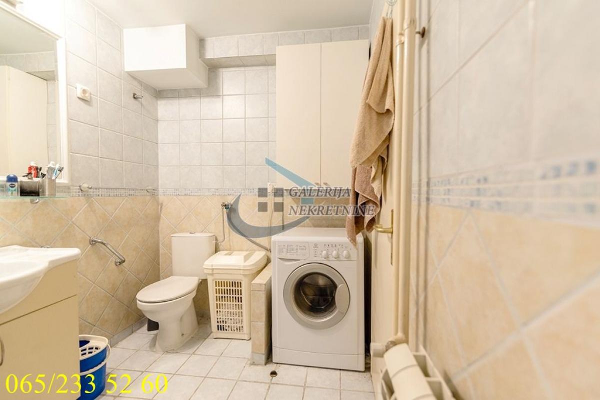 Dvosoban stan na prodaju, Krunski Venac, Beograd, 64m², 285.000 €