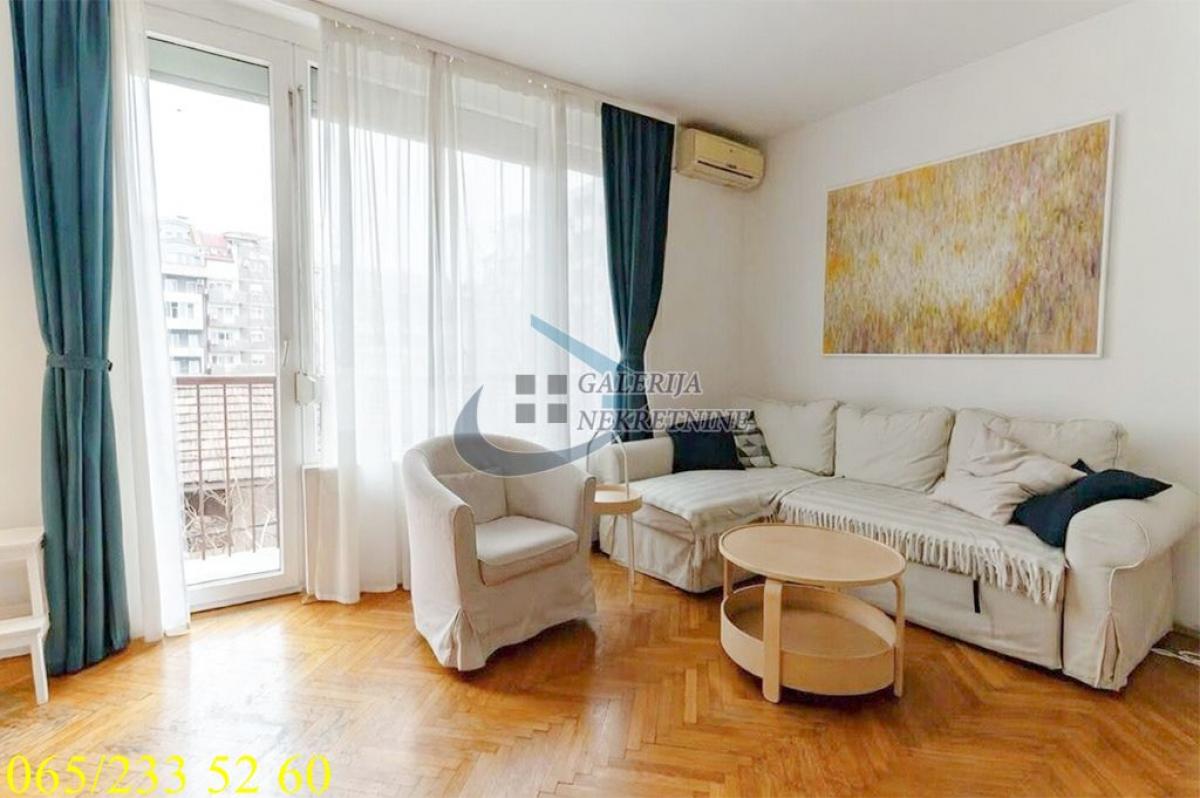 Trosoban stan na prodaju, Crveni Krst, Beograd, 69m², 1. sprat, 255.000 €