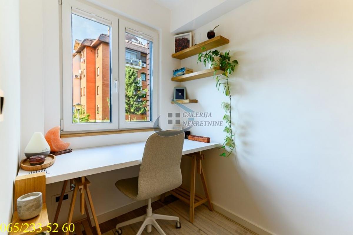Troiposoban stan na prodaju, Višnjička Banja, Beograd, 74m², Prizemlje, 330.000 €