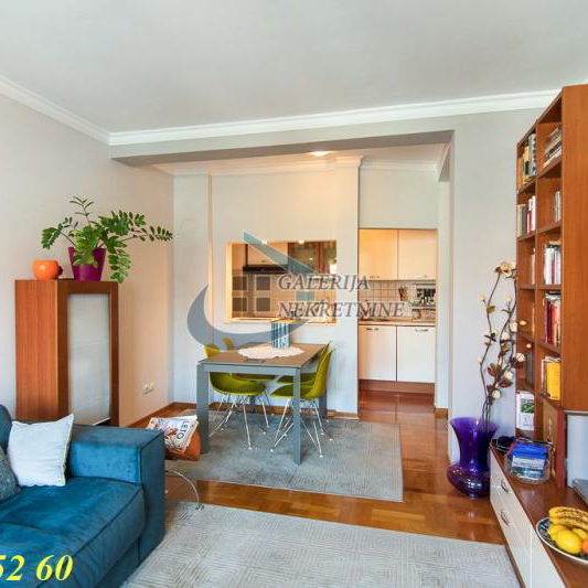 Četvorosoban stan na prodaju, Centar, Beograd, 86m², 299.000 €