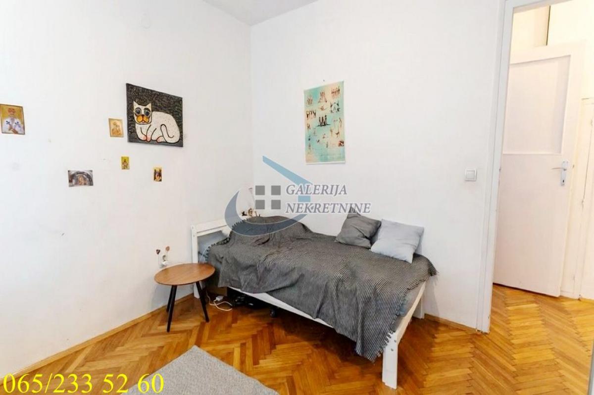 Trosoban stan na prodaju, Crveni Krst, Beograd, 69m², 1. sprat, 255.000 €