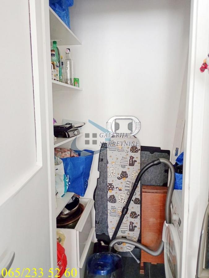 Trosoban stan na prodaju, Crveni Krst, Beograd, 69m², 1. sprat, 255.000 €