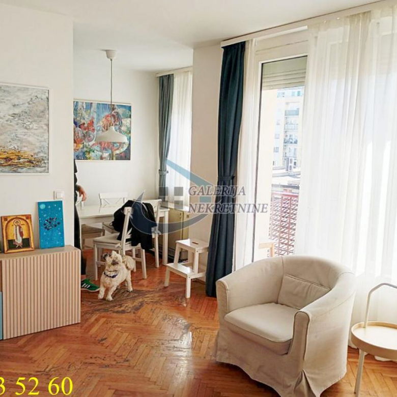 Trosoban stan na prodaju, Crveni Krst, Beograd, 69m², 1. sprat, 255.000 €