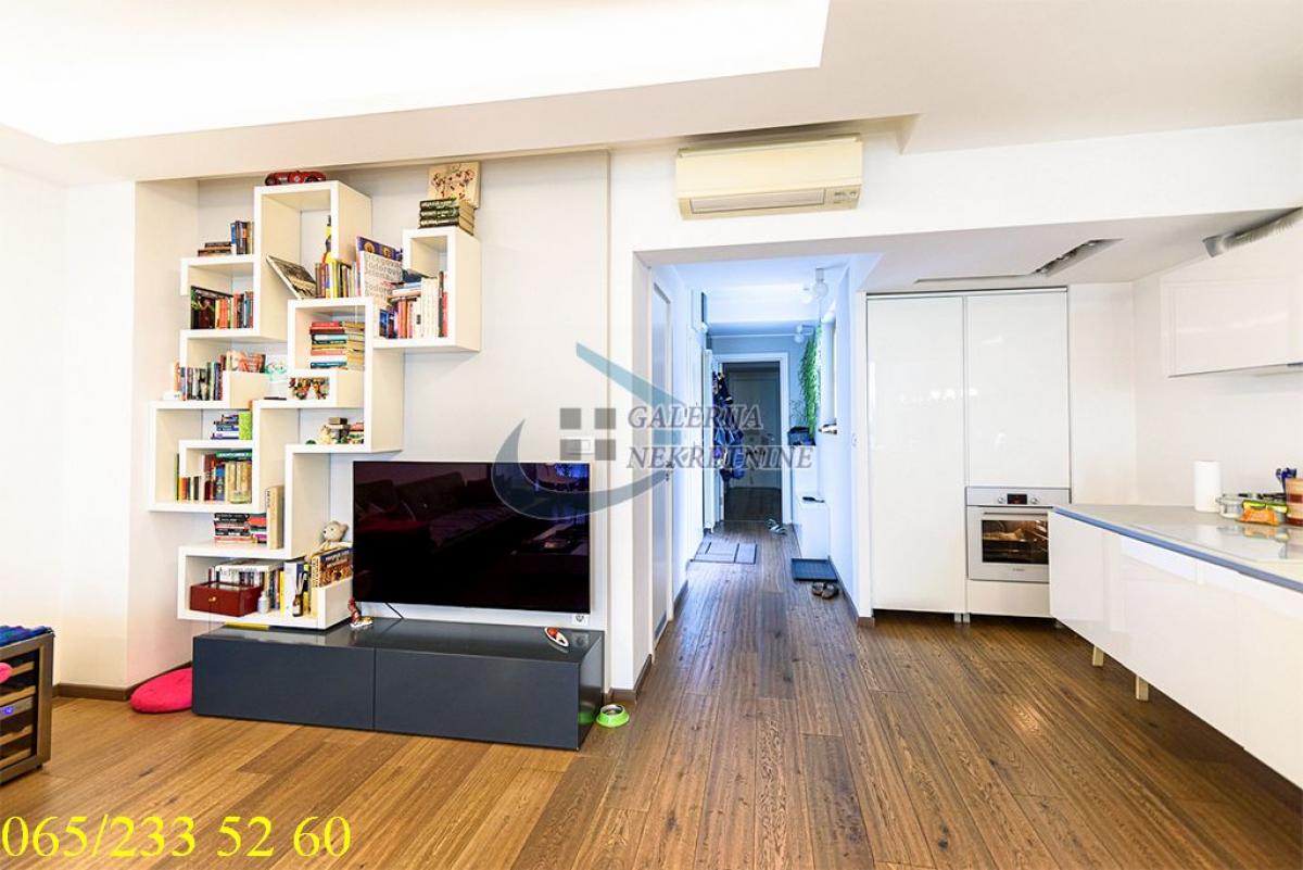 Četvorosoban stan na prodaju, Kalenić Pijaca, Beograd, 115m², 950.000 €