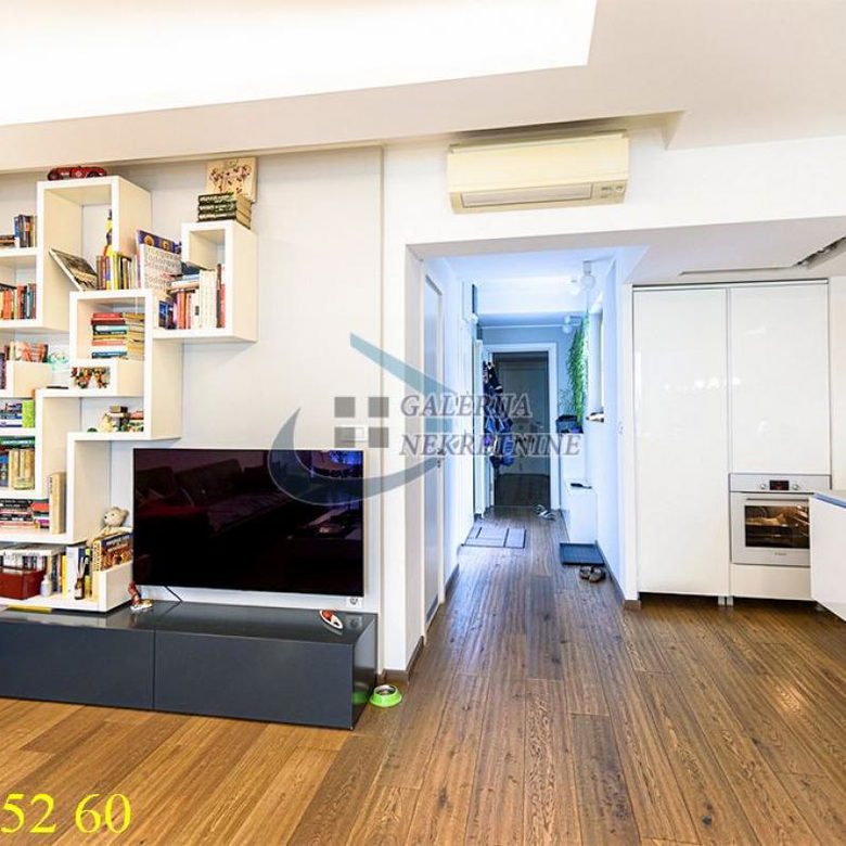 Četvorosoban stan na prodaju, Kalenić Pijaca, Beograd, 115m², 950.000 €