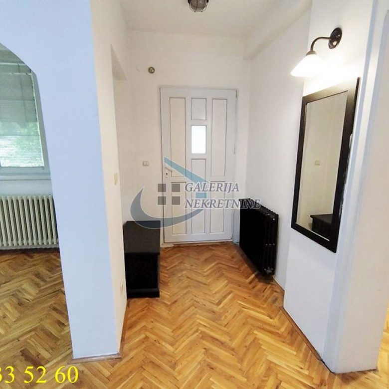 Trosoban stan na prodaju, Banovo Brdo, Beograd, 106m², Prizemlje, 269.000 €