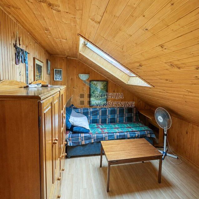 Troiposoban stan na prodaju, Banovo Brdo, Beograd, 88m², 197.000 €