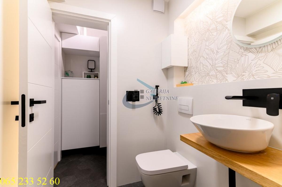 Troiposoban stan na prodaju, Višnjička Banja, Beograd, 74m², Prizemlje, 330.000 €