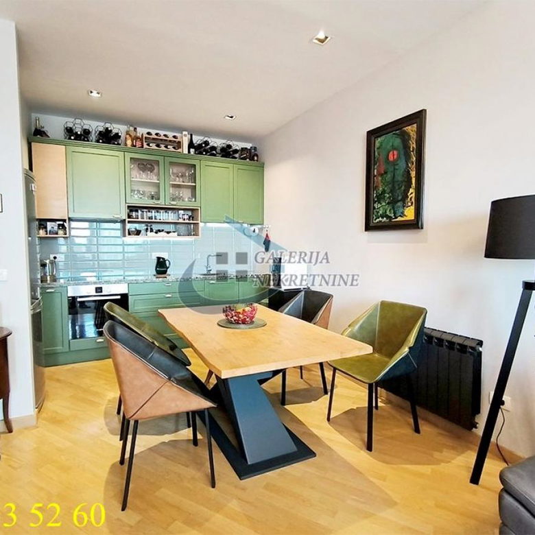 Dvosoban stan na prodaju, Knez Mihailova, Beograd, 62m², 389.000 €