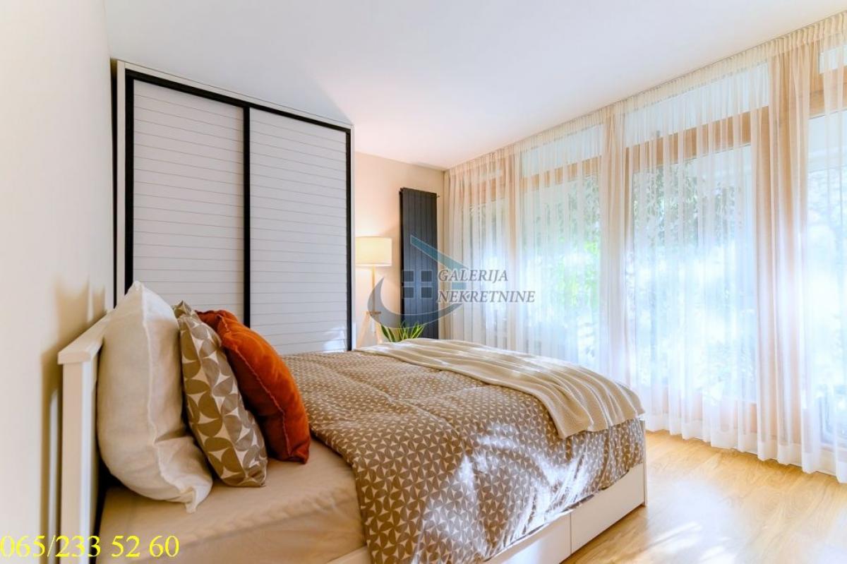 Troiposoban stan na prodaju, Višnjička Banja, Beograd, 74m², Prizemlje, 330.000 €