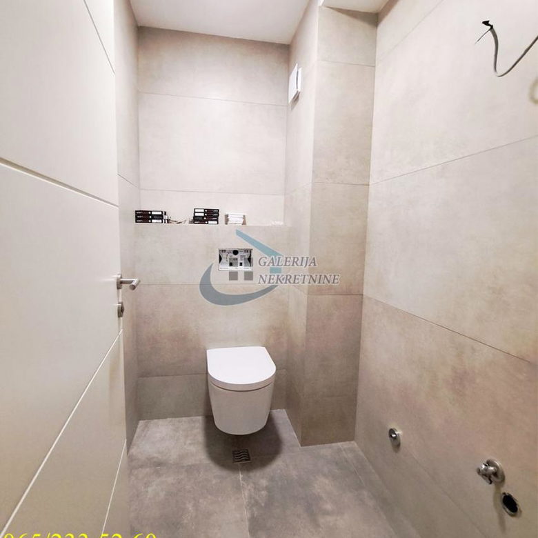 Troiposoban stan na prodaju, Banovo Brdo, Beograd, 87m², 317.625 €