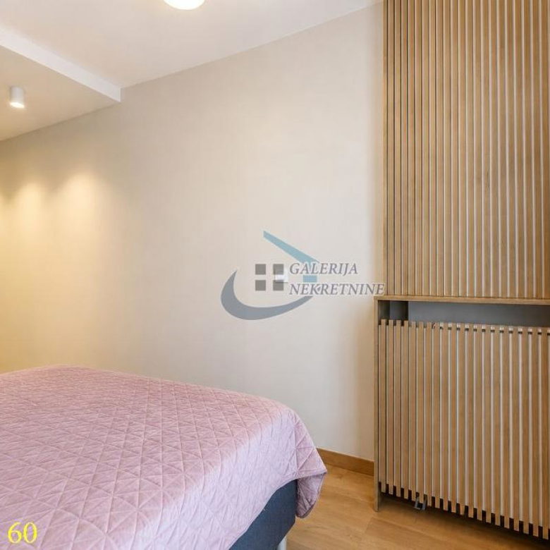 Trosoban stan na prodaju, Blok 65, Beograd, 69m², 329.000 €