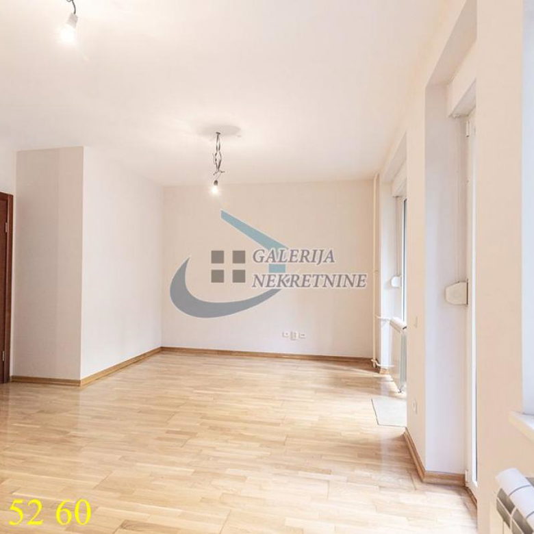 Dvoiposoban stan na prodaju, Vračar, Beograd, 74m², 259.000 €