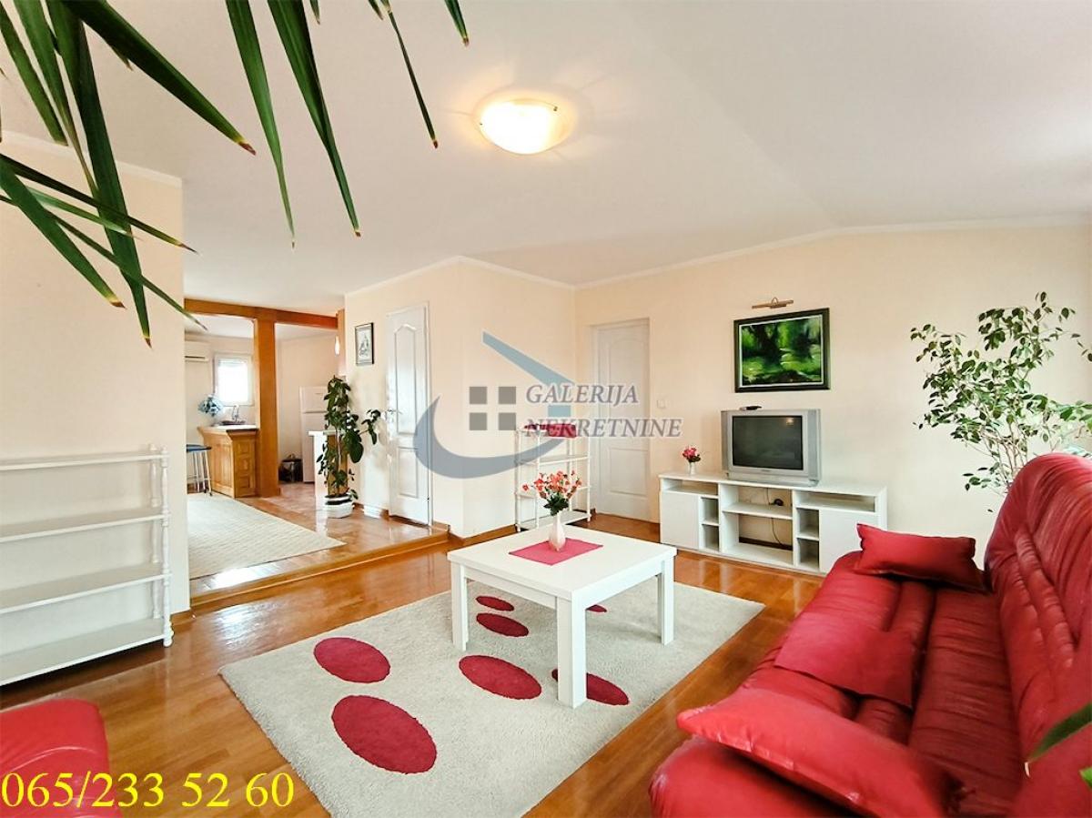 Trosoban stan na prodaju, Vračar, Beograd, 85m², 275.000 €