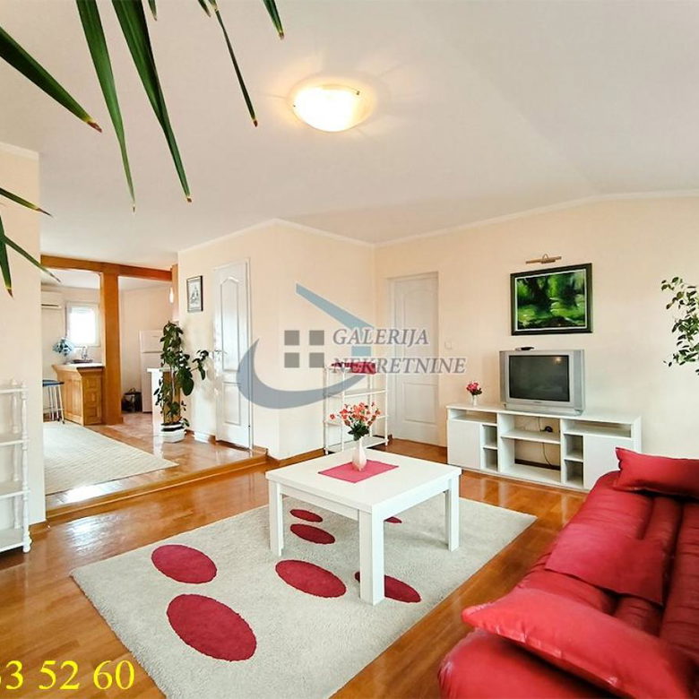 Trosoban stan na prodaju, Vračar, Beograd, 85m², 275.000 €
