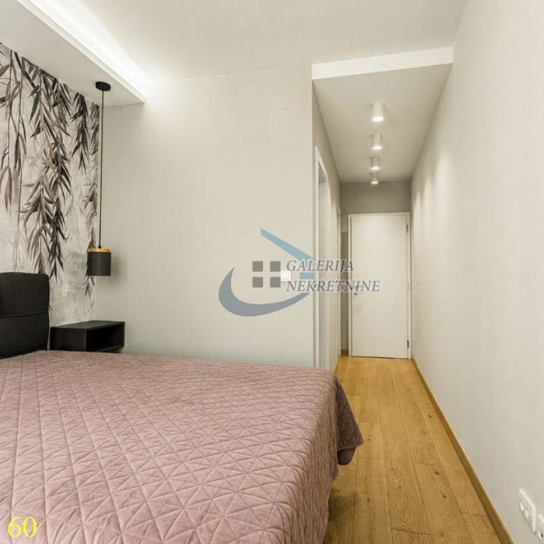 Trosoban stan na prodaju, Blok 65, Beograd, 69m², 329.000 €