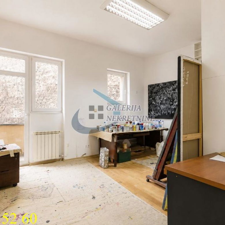 Četvorosoban stan na prodaju, Andrićev Venac, Beograd, 120m², 3. sprat, 670.000 €