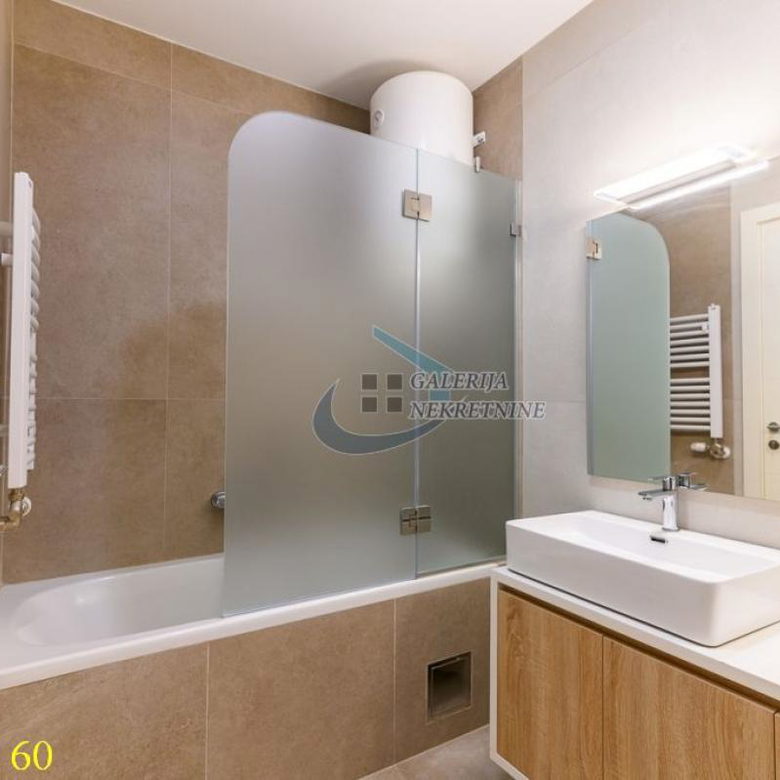 Trosoban stan na prodaju, Blok 65, Beograd, 69m², 329.000 €