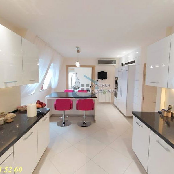 Višesoban stan za izdavanje, Dedinje, Beograd, 369m², 5.000 €/mes