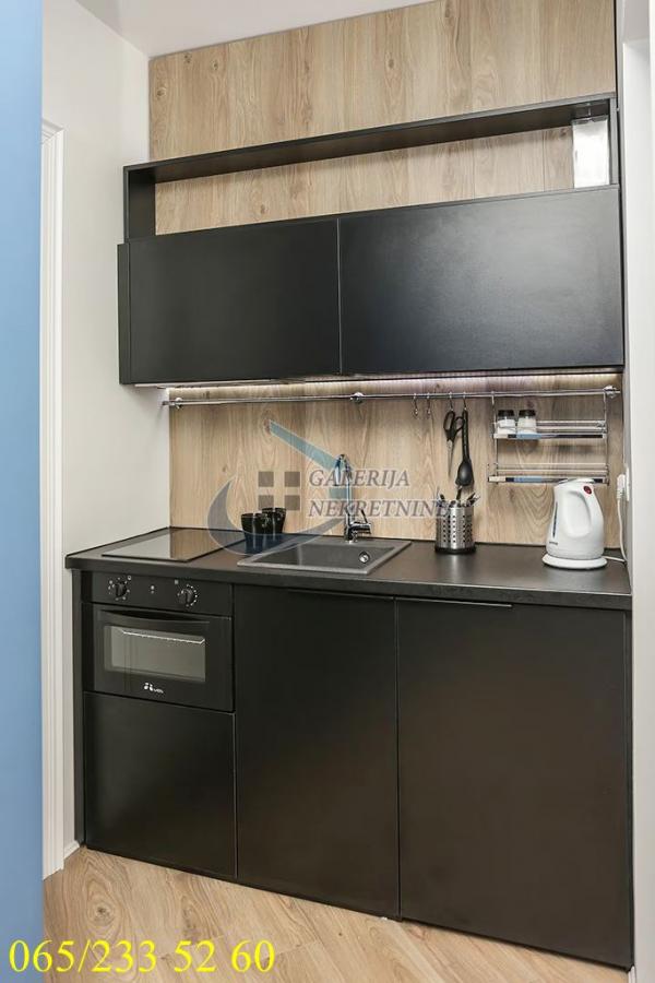 Trosoban stan na prodaju, Knez Mihailova, Beograd, 73m², 4. sprat, 389.000 €