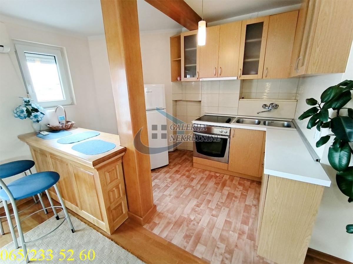 actionimagesite31agencygalerijanekimgwfkuasxamn-9 Trosoban stan za izdavanje, Vračar, Beograd, 85m², 900 €/mes