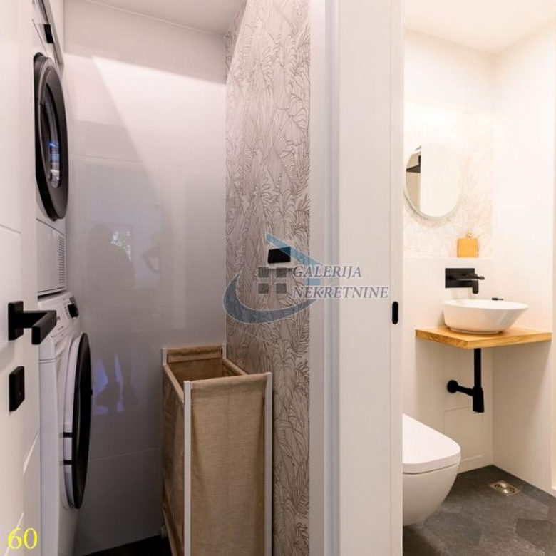 Troiposoban stan na prodaju, Višnjička Banja, Beograd, 74m², Prizemlje, 330.000 €