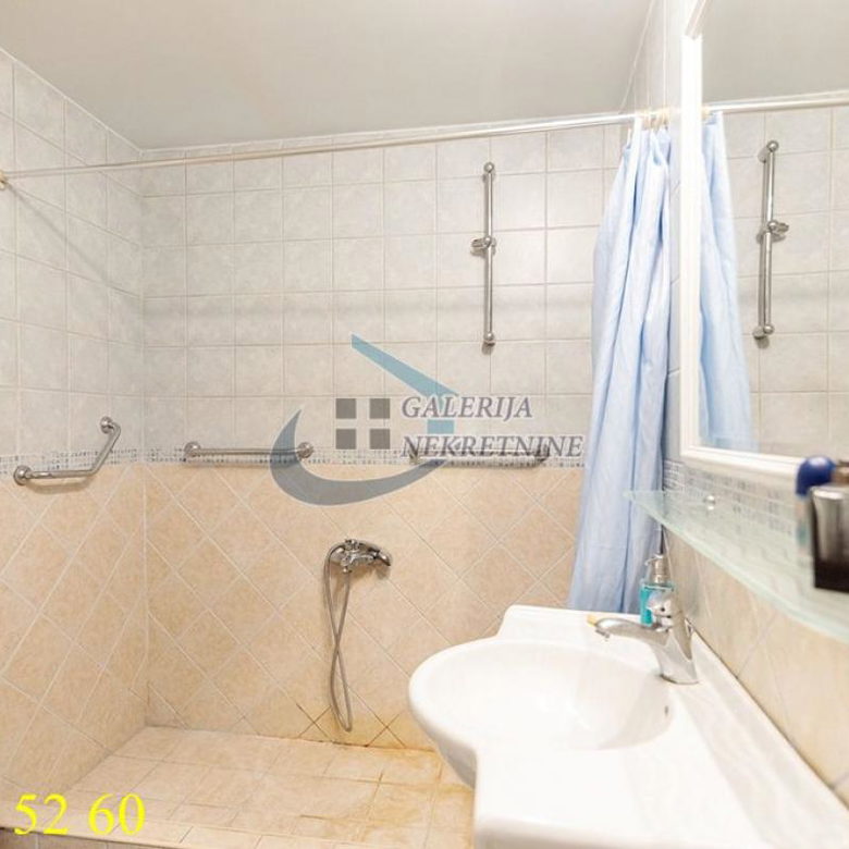 Dvosoban stan na prodaju, Krunski Venac, Beograd, 64m², 285.000 €