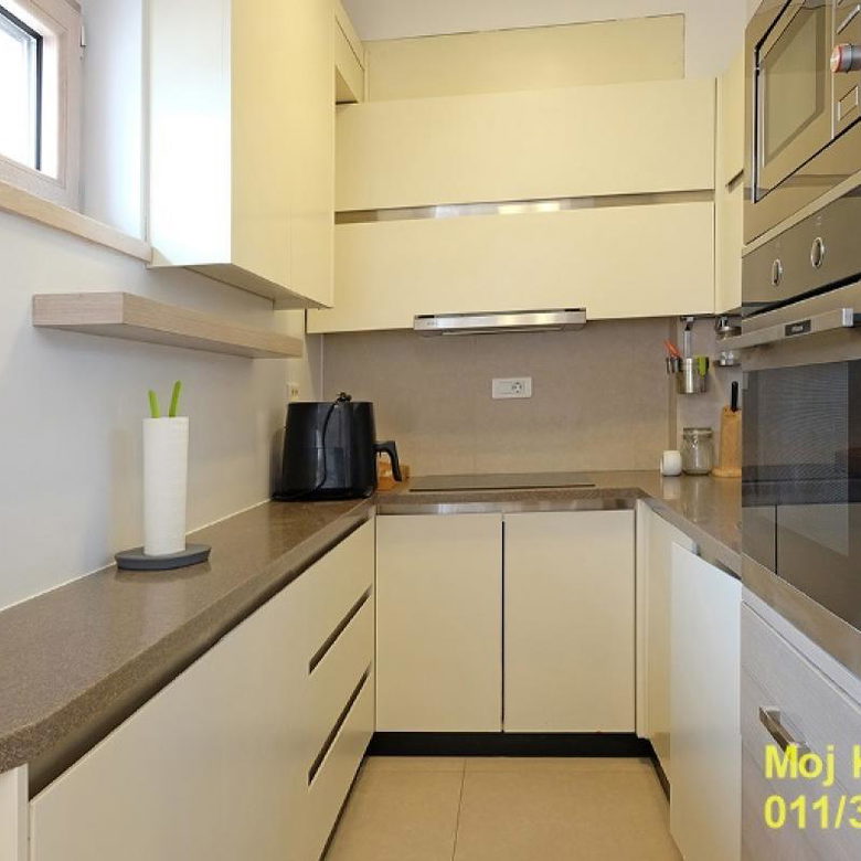 Četvorosoban stan na prodaju, Vračar, Beograd, 130m², 685.000 €
