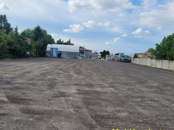 Plac za izdavanje, Surčin, Beograd, 20 ari, 2.000 €/mes