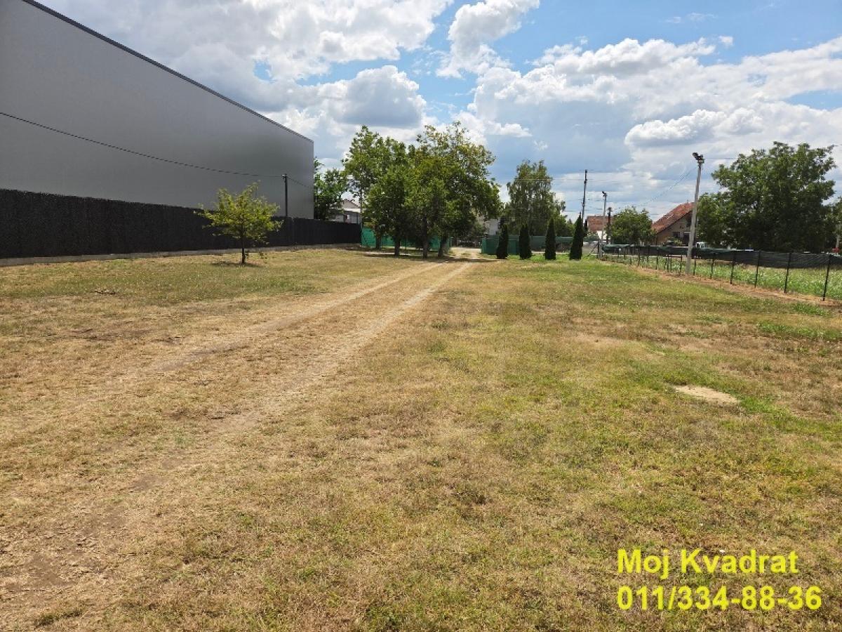 Plac za izdavanje, Surčin, Beograd, 19 ari, 5.000 €/mes