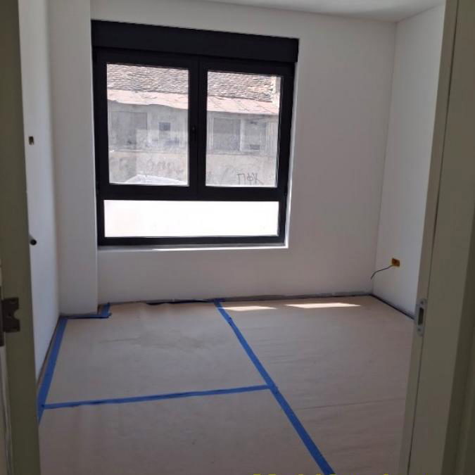 Dvosoban stan na prodaju, Banovo Brdo, Beograd, 53m², 186.760 €