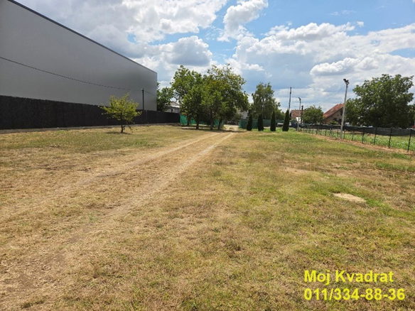 Plac za izdavanje, Surčin, Beograd, 19 ari, 5.000 €/mes