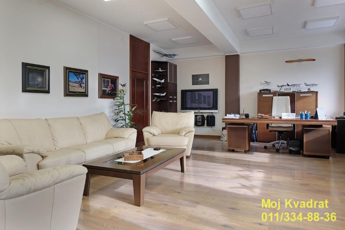 Lokal za izdavanje, Blok 11c – Stari Merkator, Beograd, 653m², 9.000 €/mes