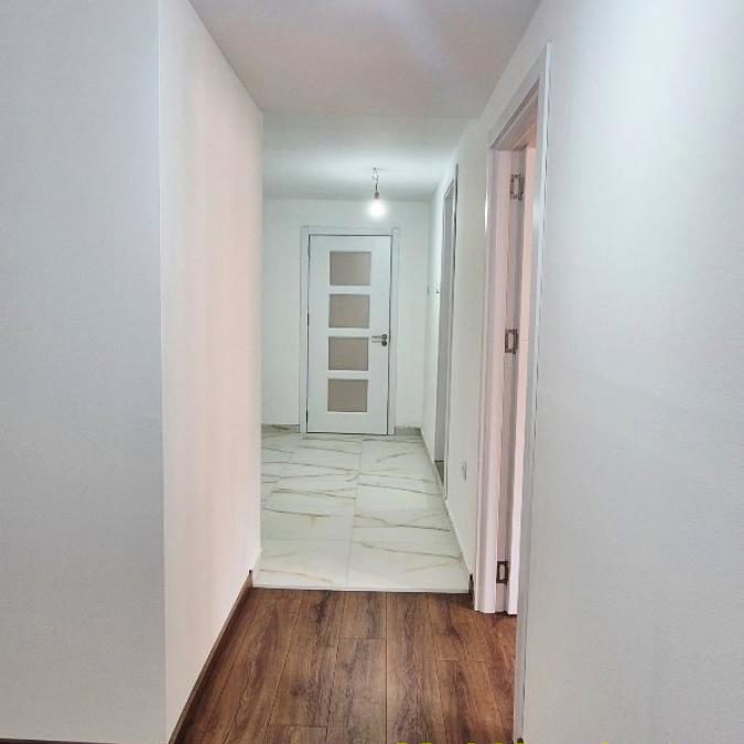 Dvoiposoban stan na prodaju, Mašinski Fakultet, Beograd, 78m², 320.000 €