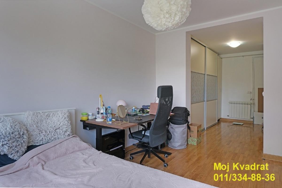 Četvorosoban stan na prodaju, Mirijevo, Beograd, 160m², 370.000 €