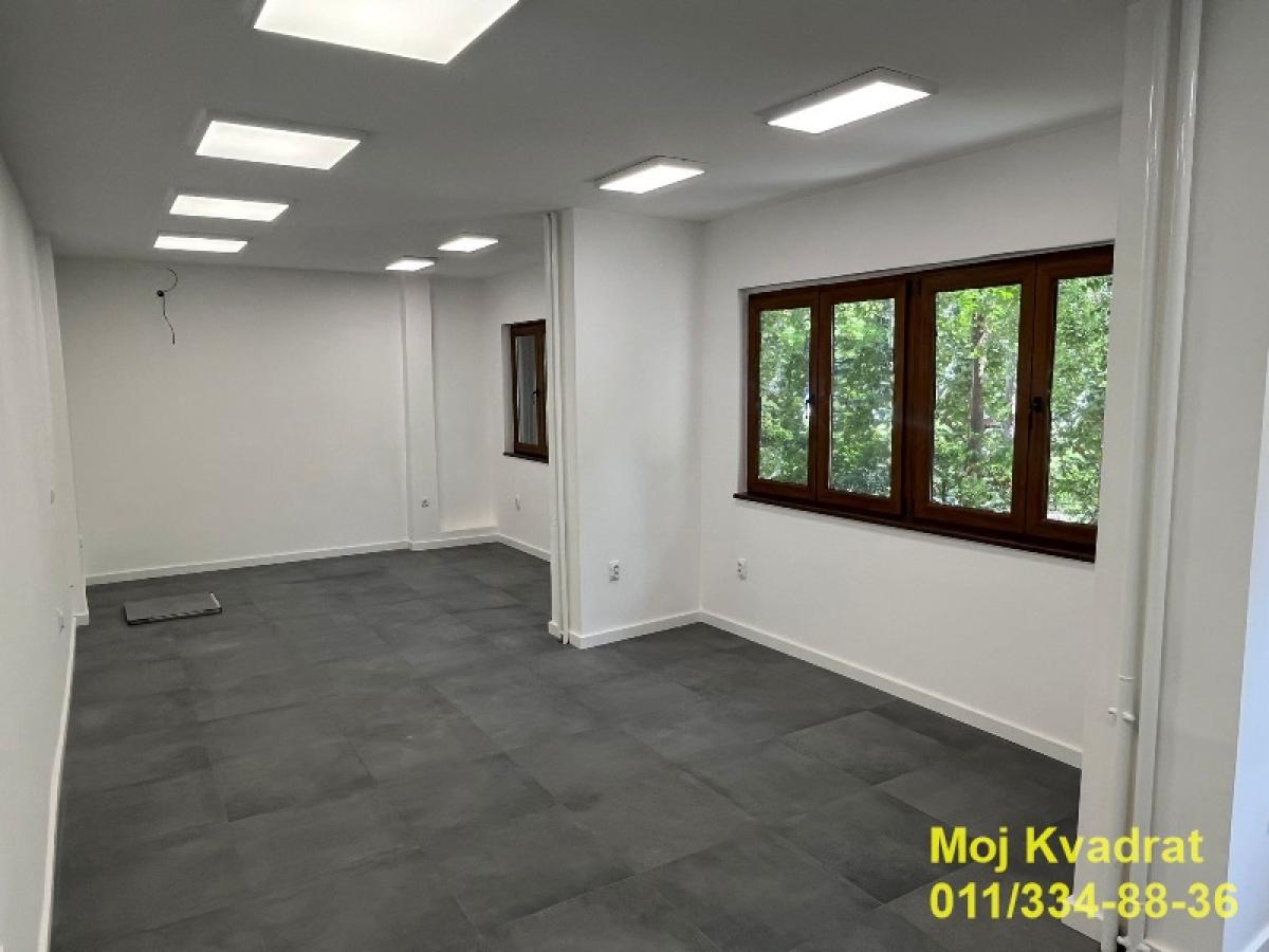 Lokal za izdavanje, Hotel YU, Beograd, 75m², 1.200 €/mes