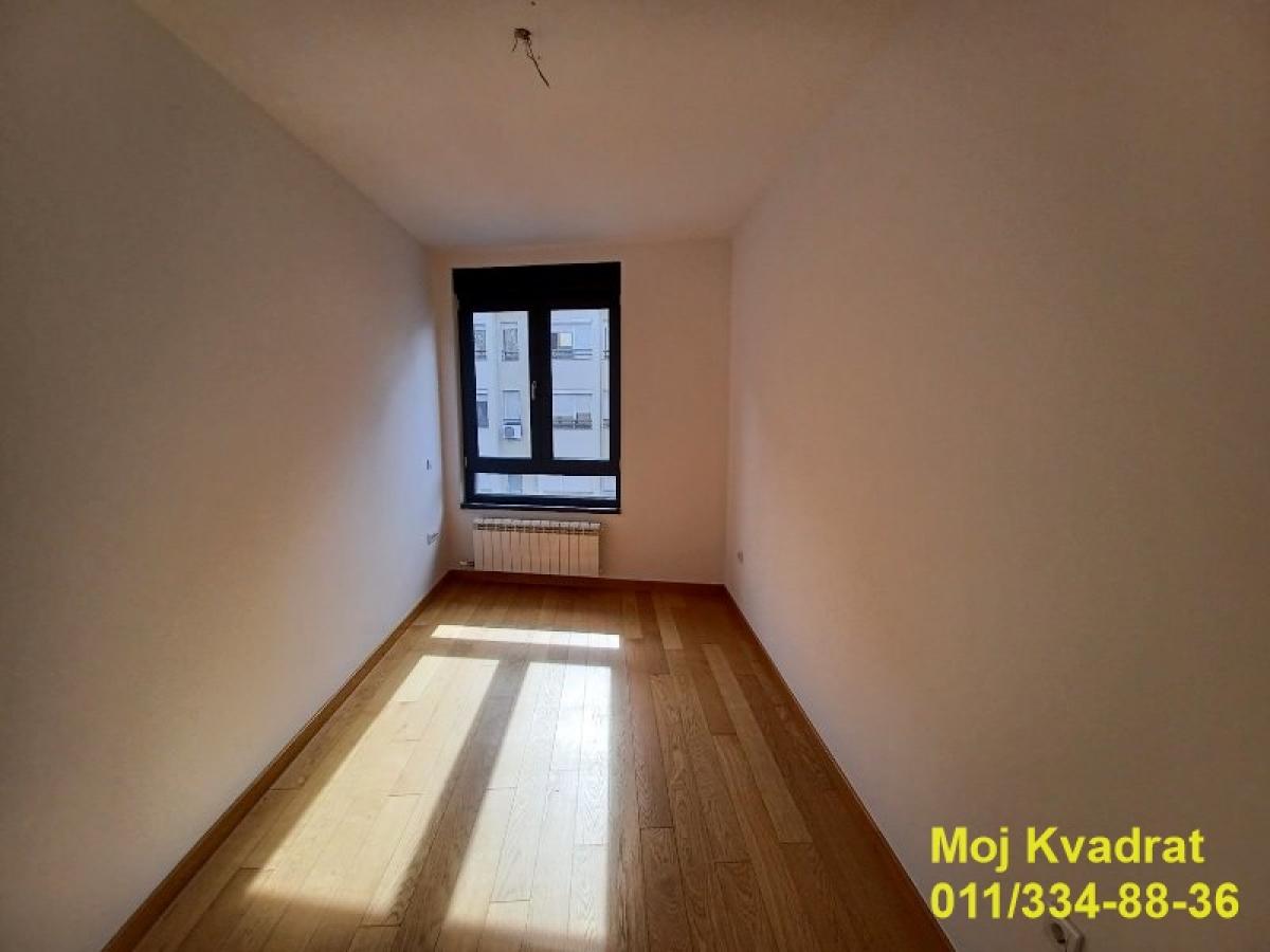 Lokal za izdavanje, Kalenić Pijaca, Beograd, 84m², 1.100 €/mes