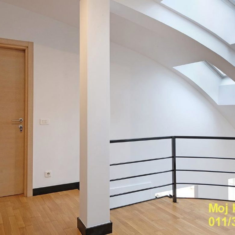 Četvorosoban stan na prodaju, Vračar, Beograd, 130m², 685.000 €