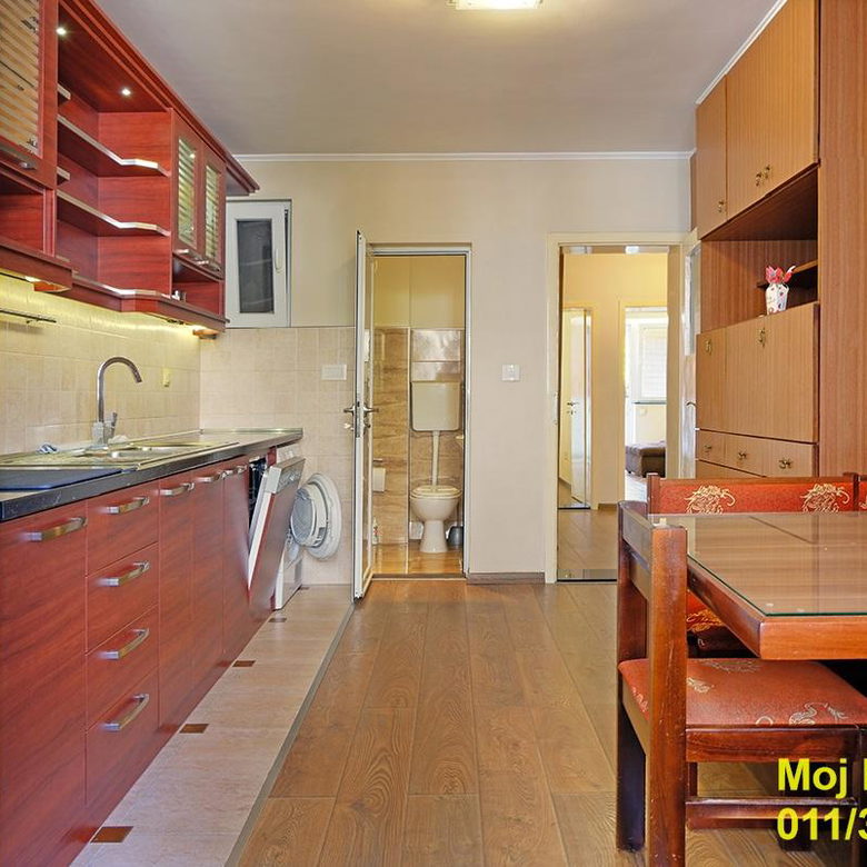 Dvosoban stan na prodaju, Botanička Bašta, Beograd, 65m², 299.000 €