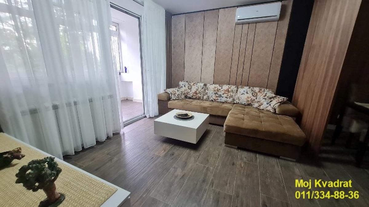 Dvoiposoban stan za izdavanje, Novi Beograd, Beograd, 50m², 900 €/mes