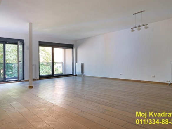 Dvosoban stan na prodaju, Kalenić, Beograd, 83m², 550.000 €