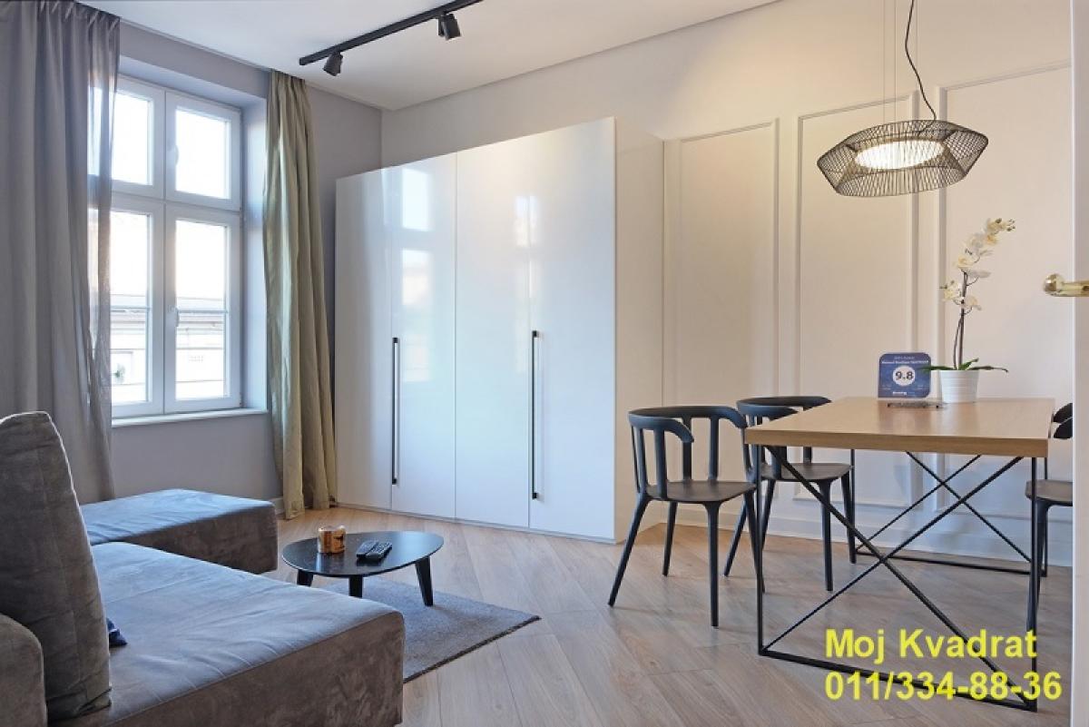 Trosoban stan na prodaju, Beograd Centar, Beograd, 73m², 389.000 €