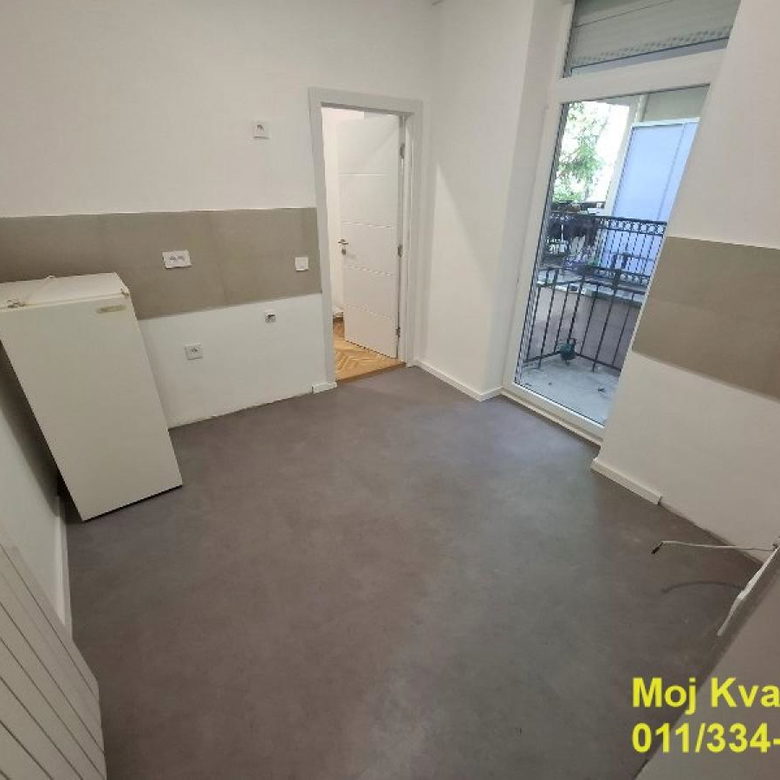 Lokal za izdavanje, Centar, Beograd, 40m², 570 €/mes
