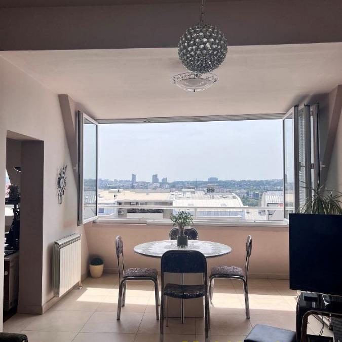Četvorosoban stan na prodaju, Vračar, Beograd, 160m², 665.000 €