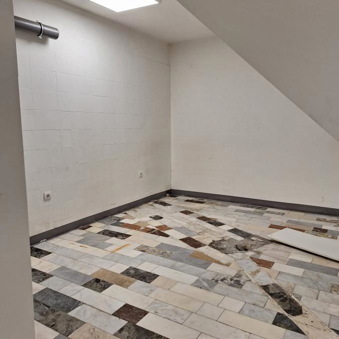 Lokal za izdavanje, Bežanijska Kosa 3, Beograd, 108m², 900 €/mes