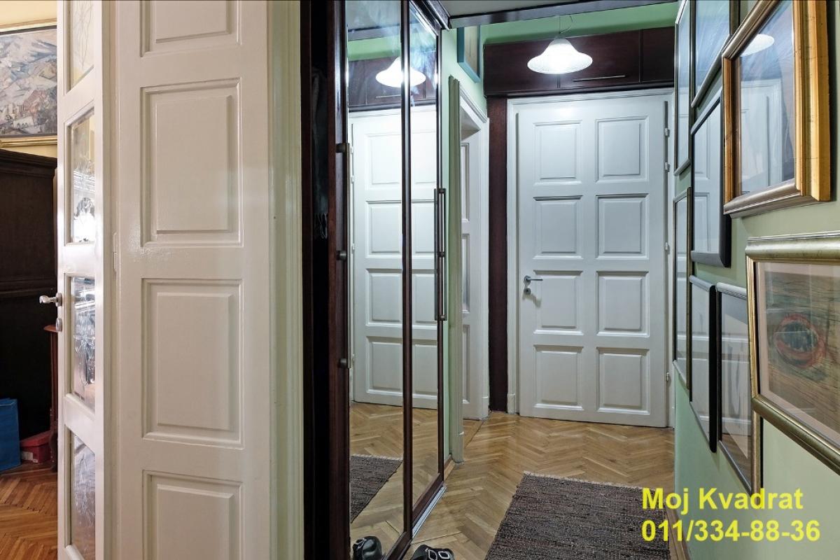 Trosoban stan na prodaju, Beograd Centar, Beograd, 110m², 440.000 €