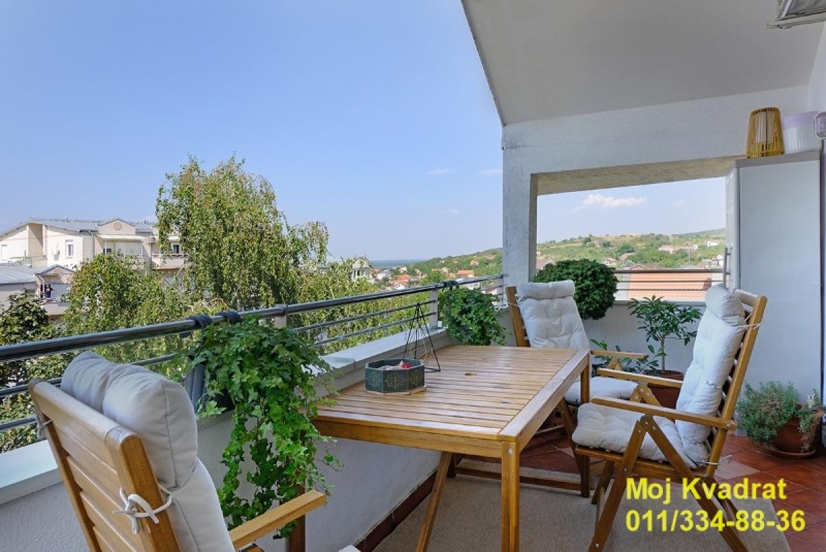 Trosoban stan na prodaju, Višnjička Banja, Beograd, 93m², 269.000 €