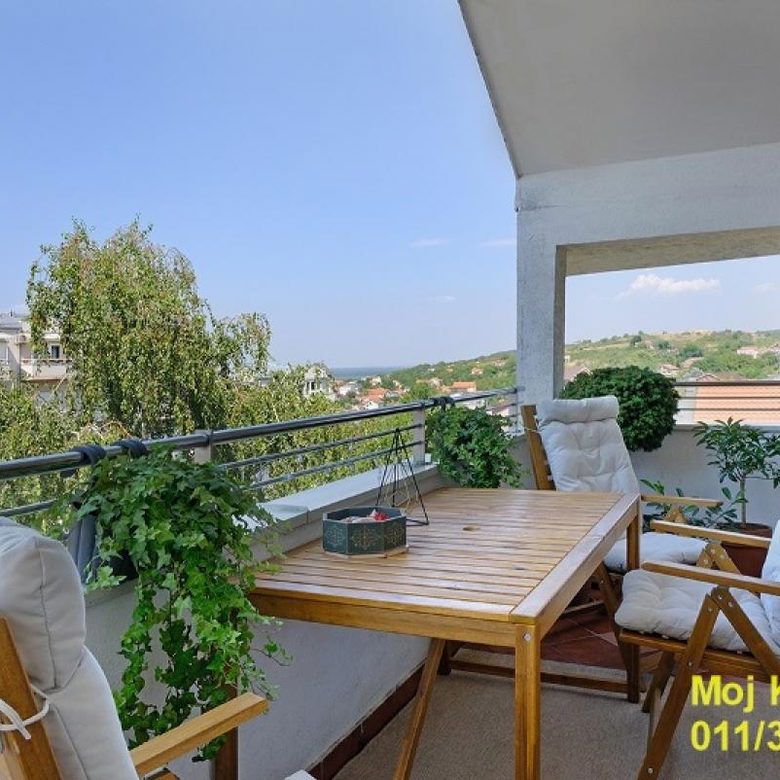 Trosoban stan na prodaju, Višnjička Banja, Beograd, 93m², 269.000 €