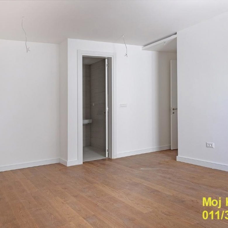 Četvorosoban stan na prodaju, Vračar, Beograd, 158m², 825.000 €